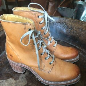 Frye lace up boots